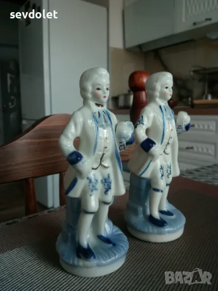 Прекрасни порцеланови фигури.Обявената цена е за двете., снимка 1
