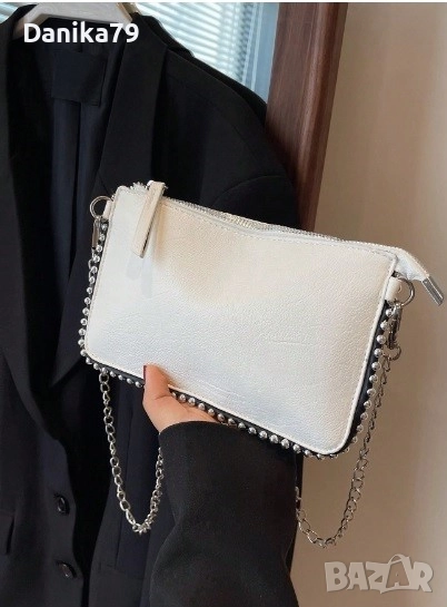 Малка бяла чанта, снимка 1