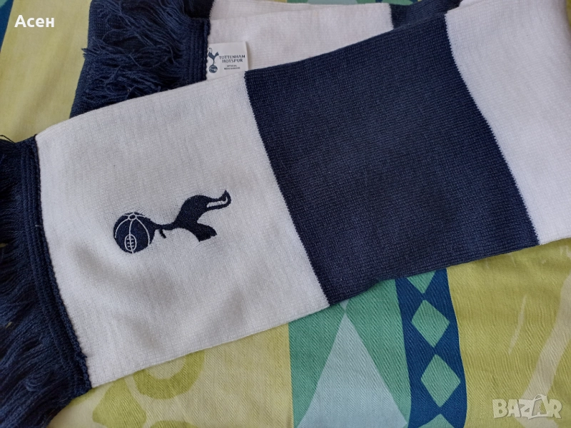 шал на Тотнъм, снимка 1