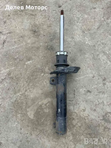 004921010918 преден десен амортисьор от Шкода Октавия хечбек 1.9 ТДИ, 105 кс., 5 ск., снимка 1