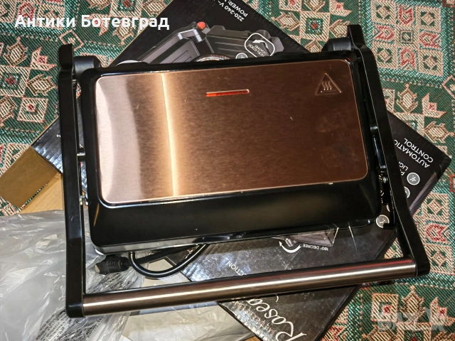 Контактен грил Berlinger Haus BH/9141, 1000W, розово злато, снимка 2 - Скари - 54032205