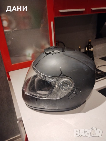 Мото каска черен мат размерXL61, с вградени слънчеви очила освен предпазна слюда.Делта спорт, снимка 2 - Аксесоари и консумативи - 53238719