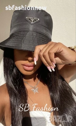 Шапка Prada с етикет топ изработка, снимка 2 - Шапки - 50797579
