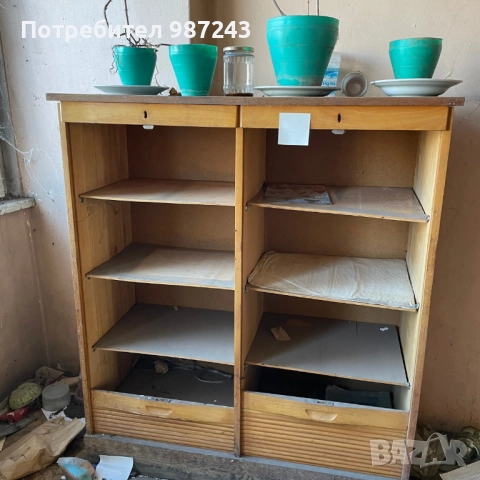 Мебели Соц – гардероби, секции, маси – запазени, снимка 6 - Секции и витрини - 52947598
