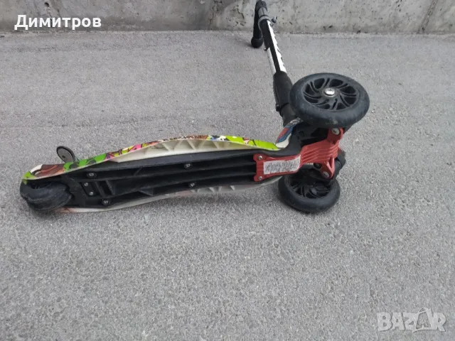 Тротинетка, снимка 4 - Скутери и тротинетки - 49670949
