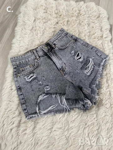 Дамски къси панталони