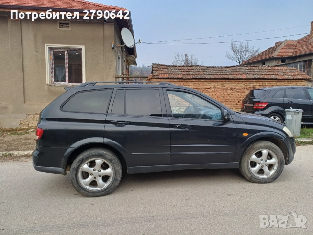 На части Ssangyong kyron 2.0 xdi 4x4 141hp , снимка 3 - Автомобили и джипове - 52621425