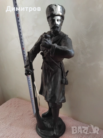 Старинна авторска  метална склуптора на казак , снимка 5 - Антикварни и старинни предмети - 38205027
