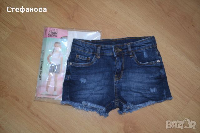 Къси дънкови панталонки , снимка 1 - Детски къси панталони - 45797401