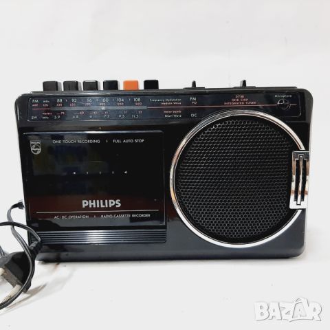 Радиокасетофон Philips(4.5), снимка 1 - Радиокасетофони, транзистори - 46218067