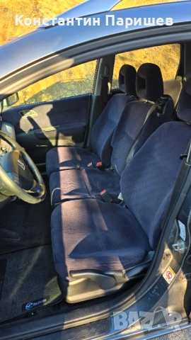 Honda FR-V 1.8i 5+1, снимка 8 - Автомобили и джипове - 54024043