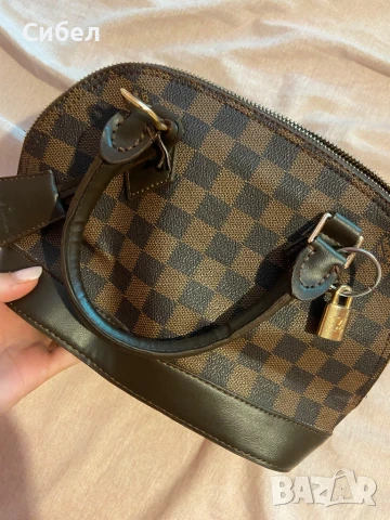 Оригинална чанта LOUİS VUİTTON, снимка 1