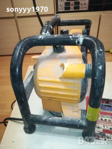 DEWALT PROFI RADIO 0810250825, снимка 8 - Радиокасетофони, транзистори - 51982119