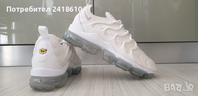 Nike Vapormax Plus  UK 8.5  US 9.5  Mens Size 43/27.5 см ОРИГИНАЛ! Мъжки Маратонки!, снимка 3 - Маратонки - 51798236