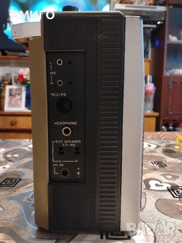 Продавам радио касетофон. JVC RC–646L, снимка 2 - Радиокасетофони, транзистори - 53295947