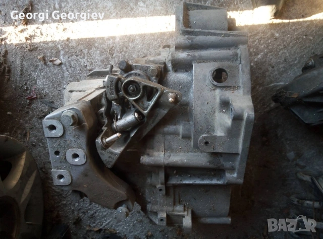 скоростна кутия за wv 2.0tdi, снимка 2 - Части - 53752934