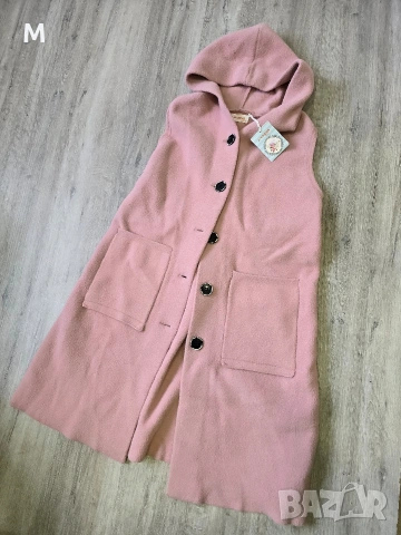 Ново дълго розово елече с качулка на намаление 