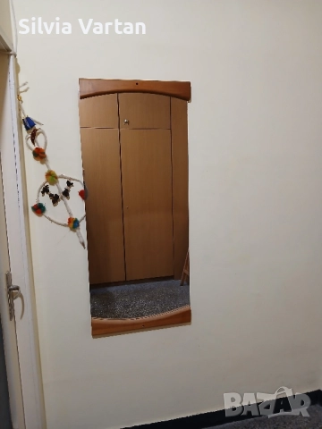 Огледало за стена, снимка 2 - Декорация за дома - 52392258