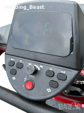 Електрическа четириколка инвалидна F3 2000W /24V /120Ah Red, снимка 6 - Инвалидни скутери - 51284210