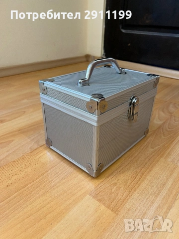 Малък куфар, снимка 3 - Куфари с инструменти - 53847488