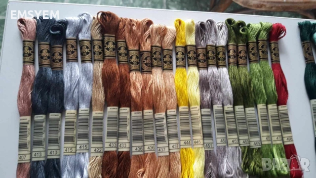 мулине DMC за бродерия, снимка 5 - Гоблени - 50915962