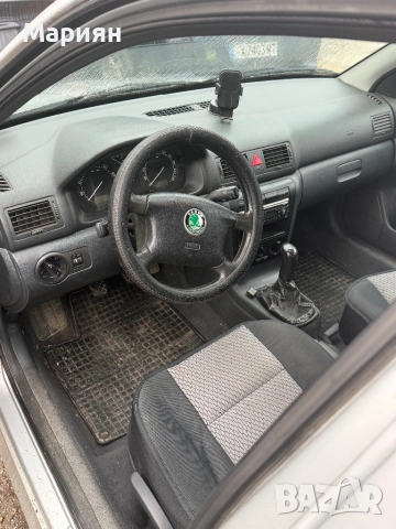 Шкода Октавия-1,6 бензин с газов инжекцион!!!, снимка 5 - Автомобили и джипове - 53564689