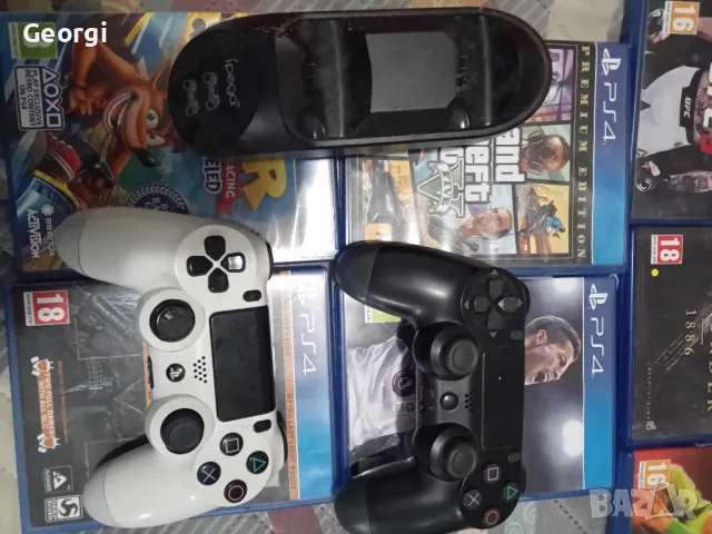 ps 4 2 контролера , снимка 3 - PlayStation конзоли - 47347438