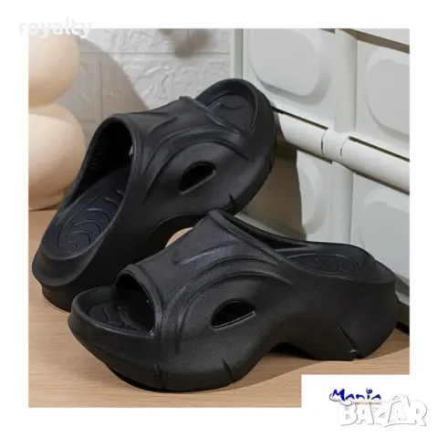 Дамски черни олекотени чехли на платформа, снимка 3 - Чехли - 49945608