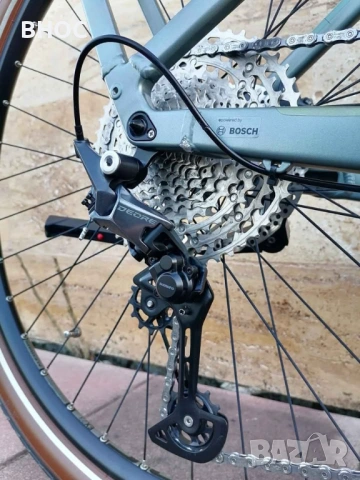 Градски електрически велосипед Cube Kathmandu 28* S * 2200 км, снимка 7 - Велосипеди - 53125374