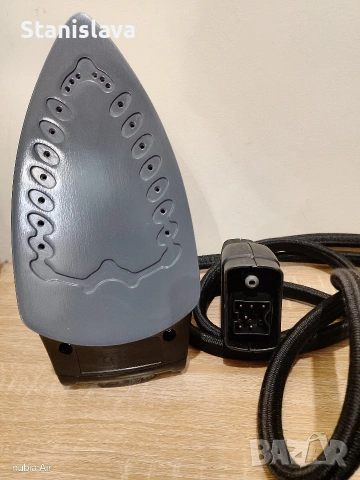 Ютия Karcher EasyFinish с пара под налягане, снимка 2 - Ютии - 54024559