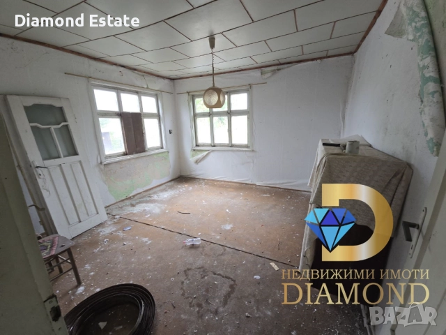 Едноетажна къща в град Меричлери, снимка 4 - Къщи - 52154287