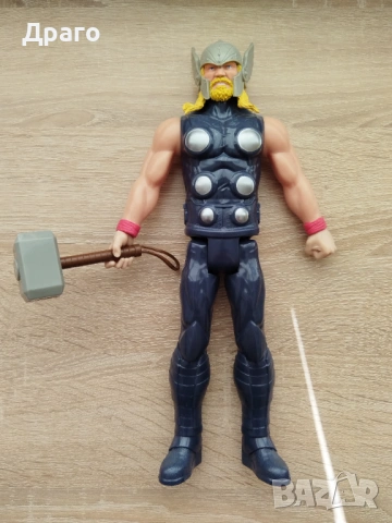 Marvel Avengers Titan Hero Екшън фигура Thor