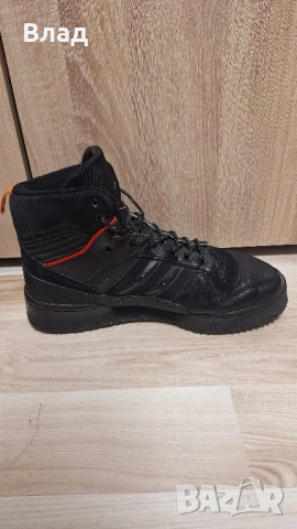 Маратонки/кецове Adidas Rivalri Mid 43 1/3, снимка 3 - Маратонки - 52405572