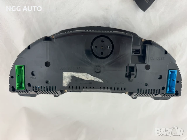 Табло / километраж Audi A4 - 0263626139 D, 8E0920930Sx, 8E0 920 930 Sx, 1 036 901 830, 1036901830, снимка 4 - Части - 51422472