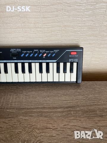 	CASIO PT-12 VINTAGE MINI Mini Keyboard Synthesizer, снимка 4 - Други - 45200194
