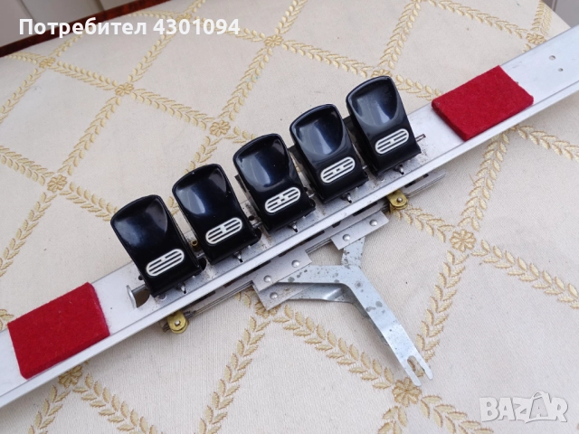 Регистри за акордеон Велтмайстер 60 баса, снимка 2 - Акордеони - 52364057