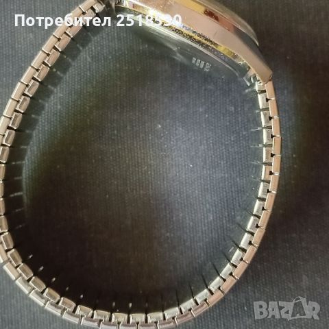 Junghans  Quartz , снимка 3 - Антикварни и старинни предмети - 46739428