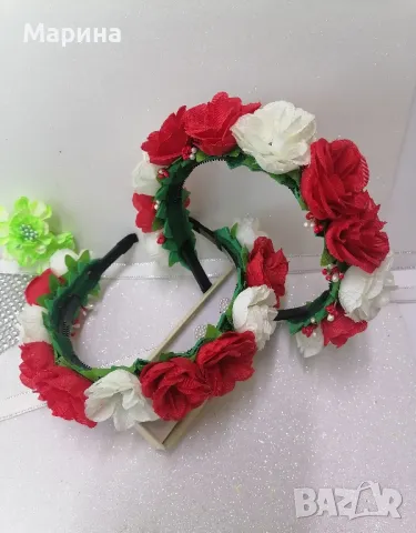 Красива диадема в червено и бяло, снимка 10 - Аксесоари за коса - 49975984