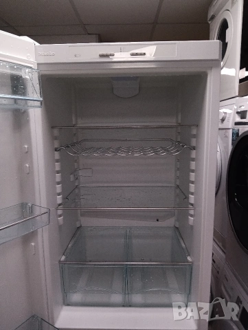 Комбиниран хладилник с фризер Миеле Miele Made in Germany 2 години Гаранция!, снимка 2 - Хладилници - 53516565