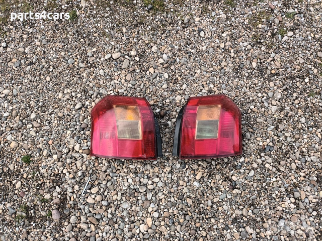 ляв и десен стоп за тойота корола Е12 TOYOTA COROLLA E12