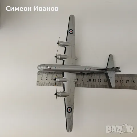 Модел на самолет 1952 Boeing B-29A 1:200 #5425, снимка 12 - Колекции - 48064394