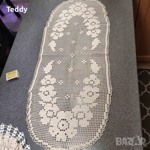 Винтидж ретро плетена дантела покривка каре мильо, снимка 2 - Антикварни и старинни предмети - 51980695