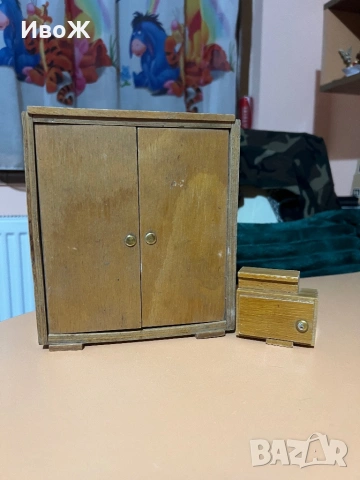 Стари декоративни шкафчета