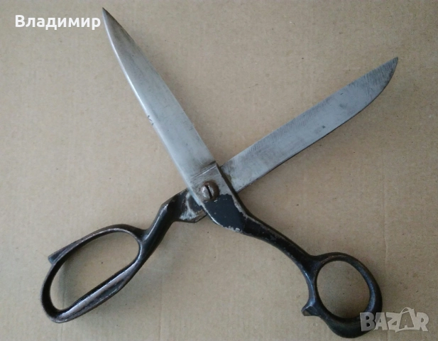 Голяма масивна ножица