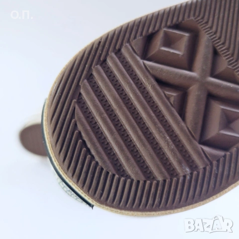 Converse, оригинални 42, снимка 7 - Кецове - 54276617