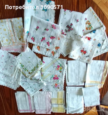 Дамски носни кърпички от плат, снимка 1 - Други - 45249445