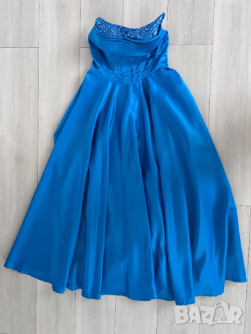 Официална рокля за повод