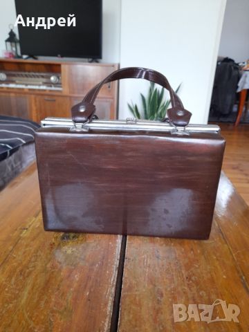 Стара Дамска чанта #16, снимка 1 - Чанти - 45822258