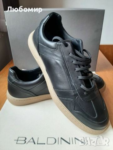 Мъжки кожени обувки Baldinini Sneakers in Black