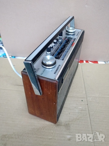 Радиоприемник ROBERTS R606 MB, снимка 5 - Радиокасетофони, транзистори - 52855660